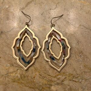Kendra Scott earrings